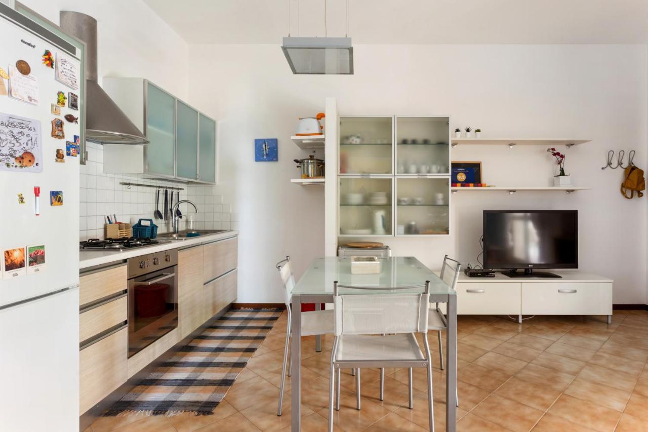 Casa Di Clara Apartment อาชิเรอาเล ภายนอก รูปภาพ